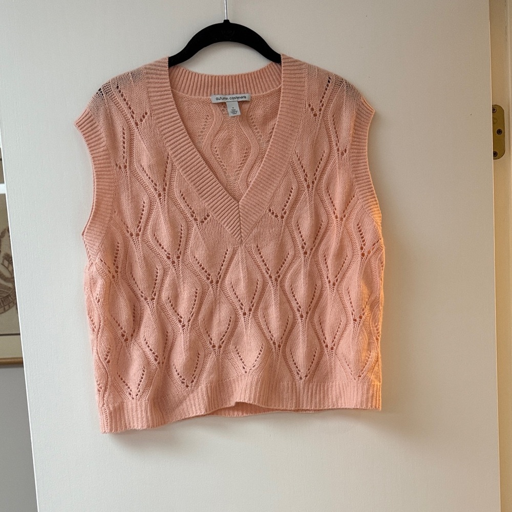 Autumn Cashmere Peach V-Neck Sleeveless Top